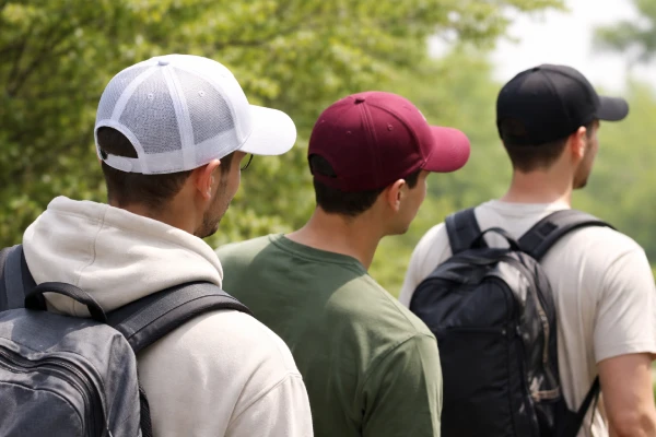 Custom OEM baseball caps used in sports and outdoor activities